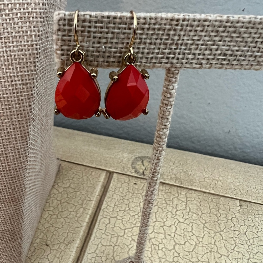 Necklace with Matching Earrings - Picture 3 of 3